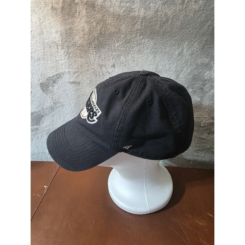 Los Angeles Lakers Mens Fitted Hat Size XL Black Hard Wood Classics NBA 47